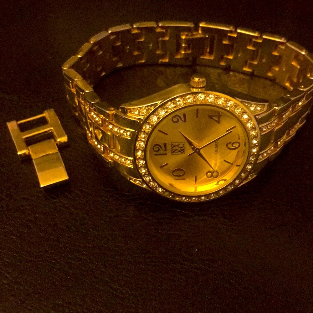 NY&C Watch
